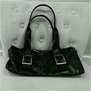 Kenneth Cole New York genuine leather purse